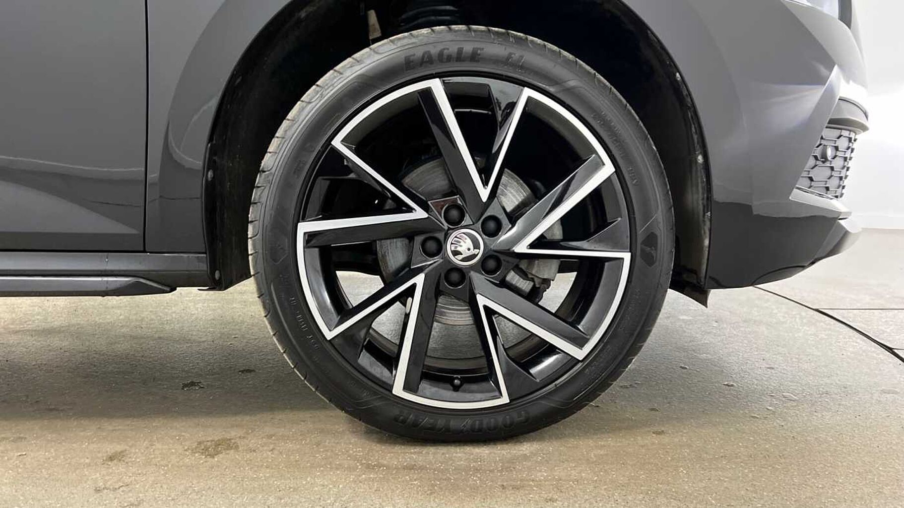 SKODA Kamiq 1.0 TSI (110ps) Monte Carlo DSG SUV