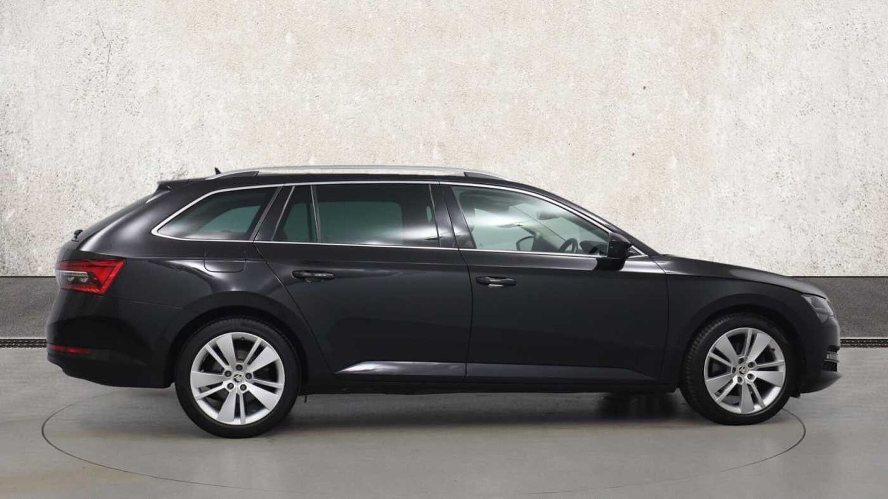 SKODA Superb 2.0 TDI SCR 150ps SE L Estate