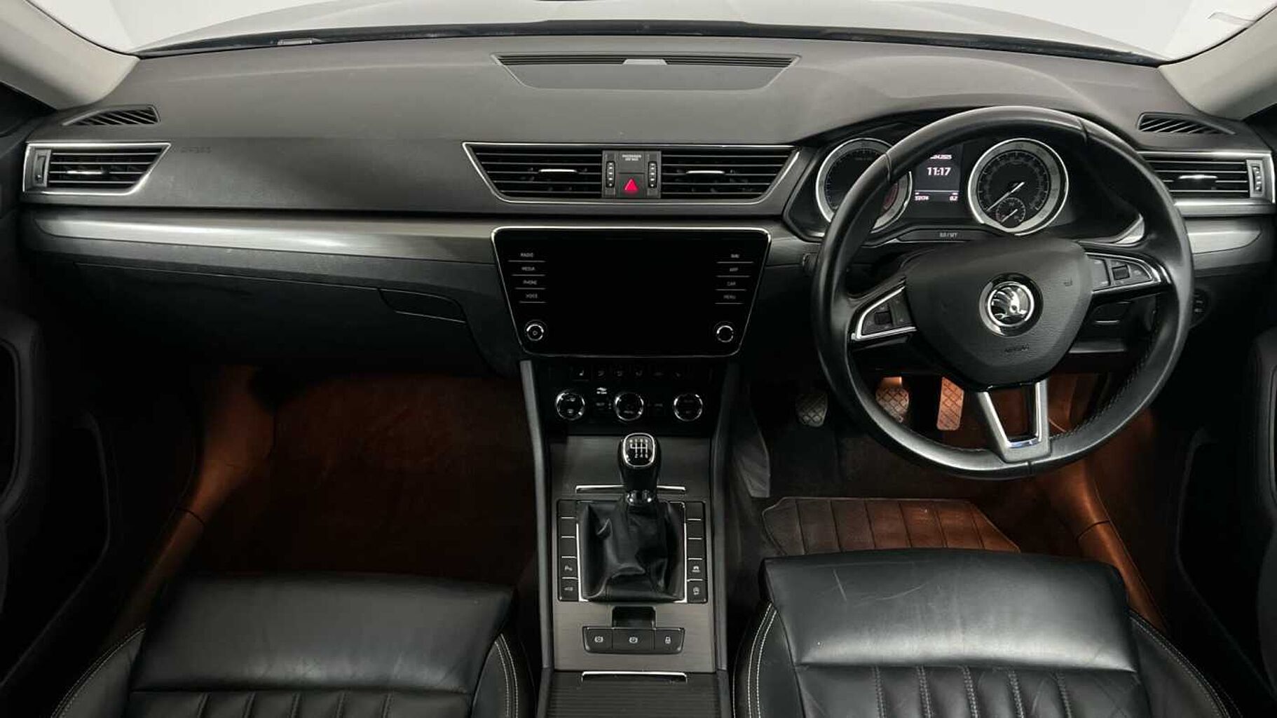 SKODA Superb 2.0 TDI SCR 150ps SE L Estate