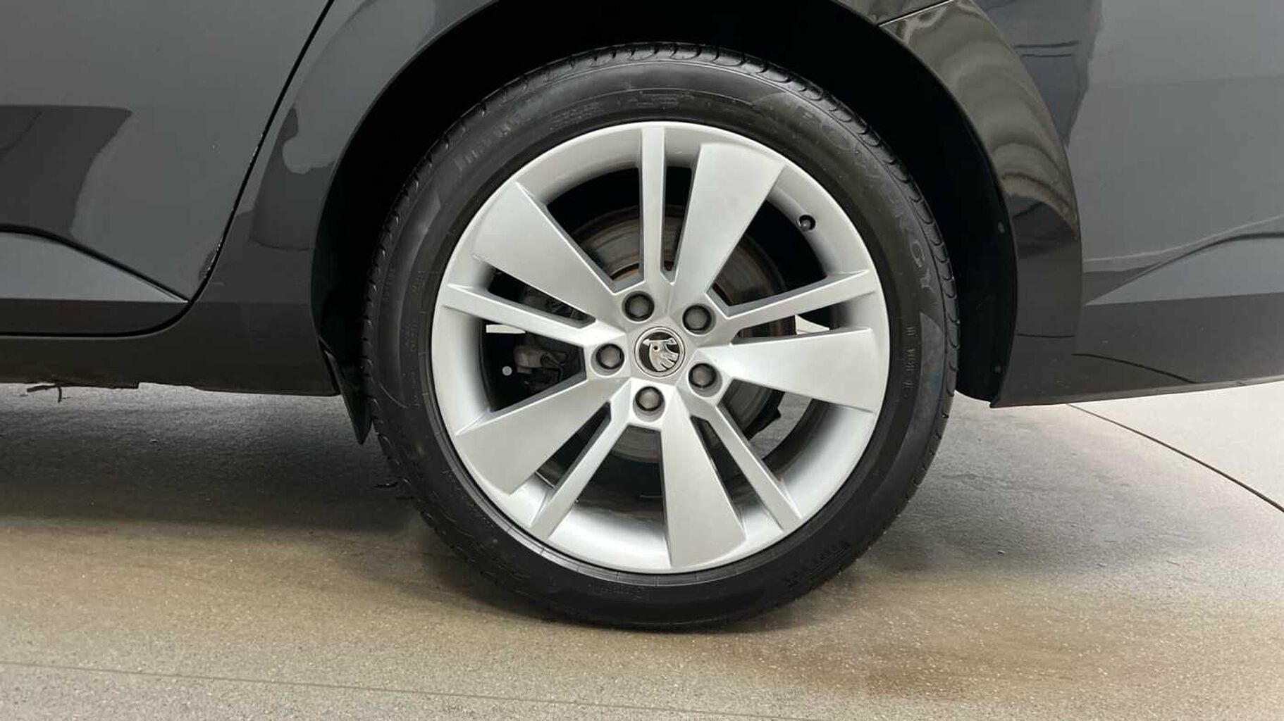 SKODA Superb 2.0 TDI SCR 150ps SE L Estate