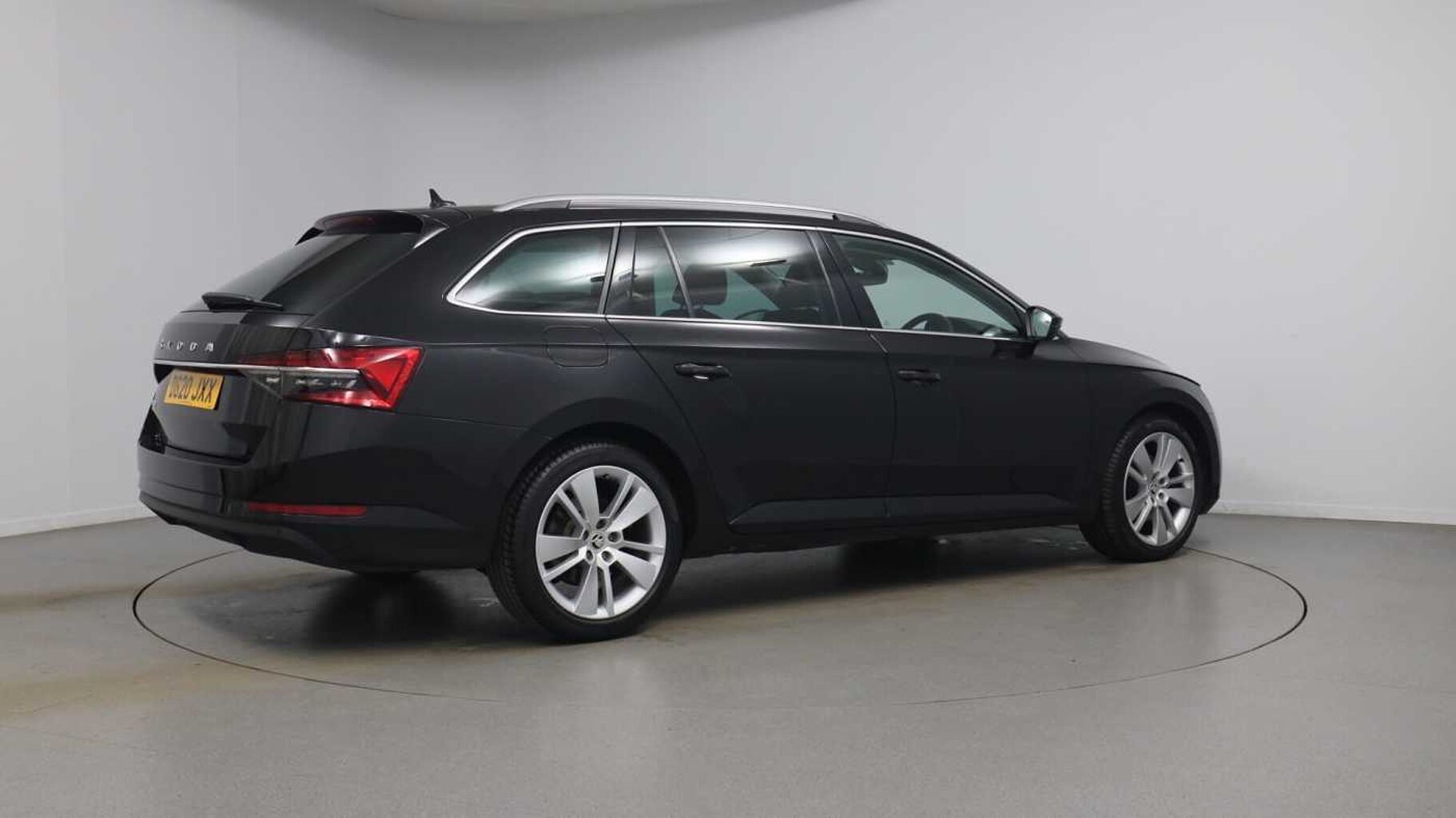 SKODA Superb 2.0 TDI SCR 150ps SE L Estate