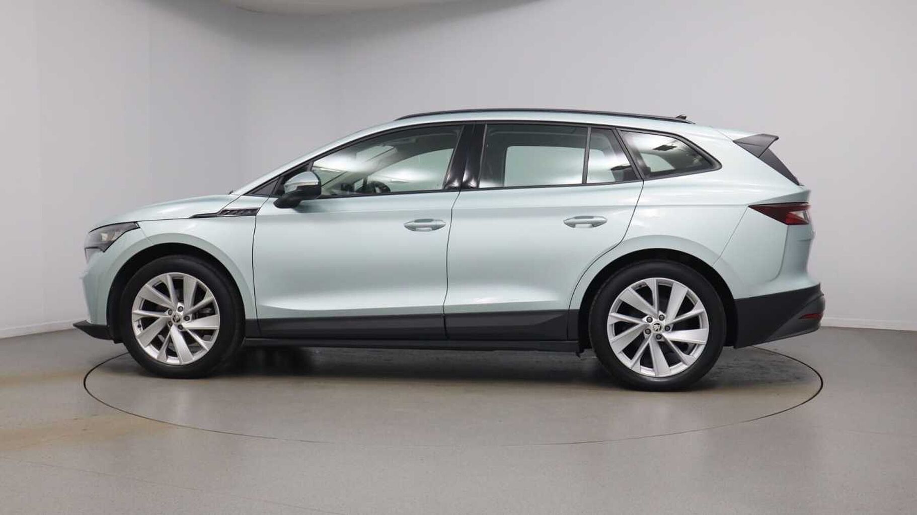 SKODA Enyaq 62kWh 60 Nav Loft SUV 5dr Electric Auto (179 ps)