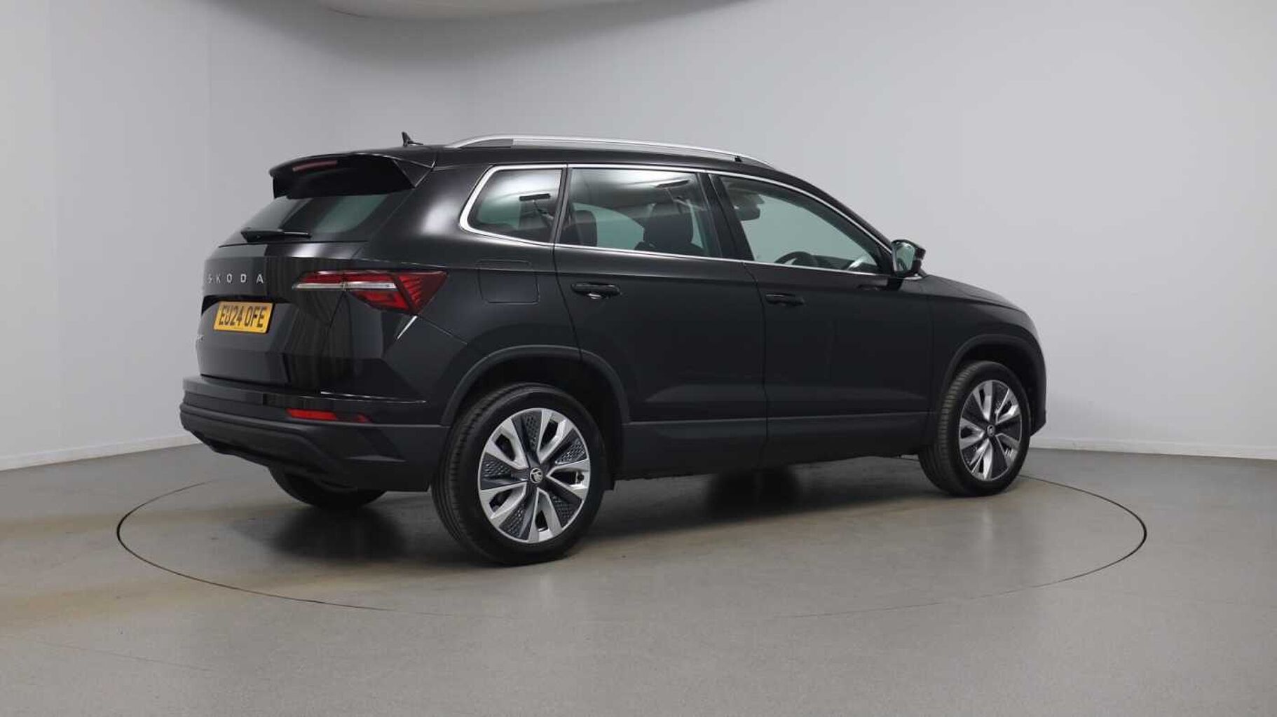 SKODA Karoq 1.5 TSI ACT SE L SUV 5dr Petrol Manual Euro 6 (s/s) (150 ps)