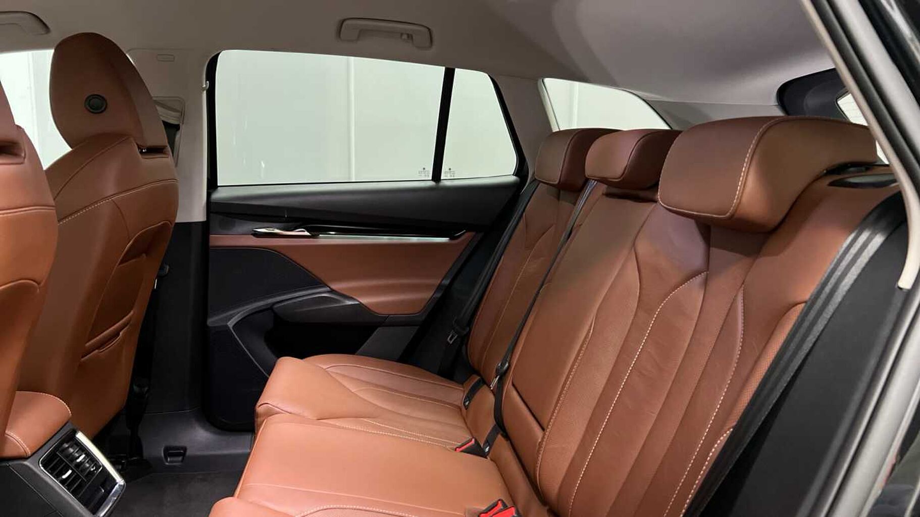 SKODA Enyaq 62kWh 60 SUV 5dr Electric Auto (DC120kW) (179 ps)