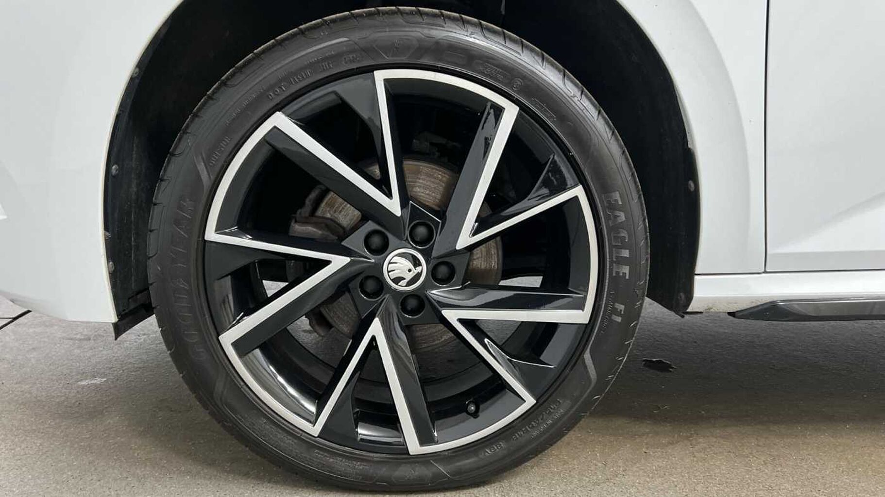 SKODA Kamiq 1.5 TSI (150ps) Monte Carlo DSG SUV