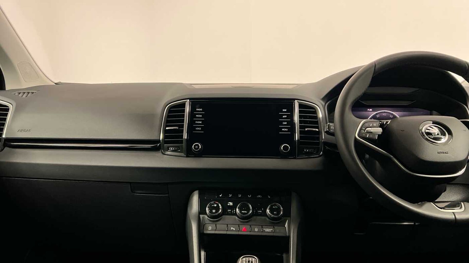 SKODA Karoq 1.0 TSI SE L SUV 5dr Petrol Manual Euro 6 (s/s) (116 ps)