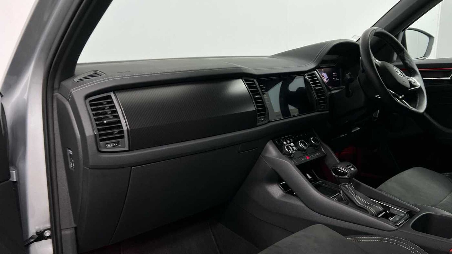 SKODA Kodiaq 1.5 TSI ACT SportLine SUV 5dr Petrol DSG Euro 6 (s/s) (7 Seat) (150 ps)