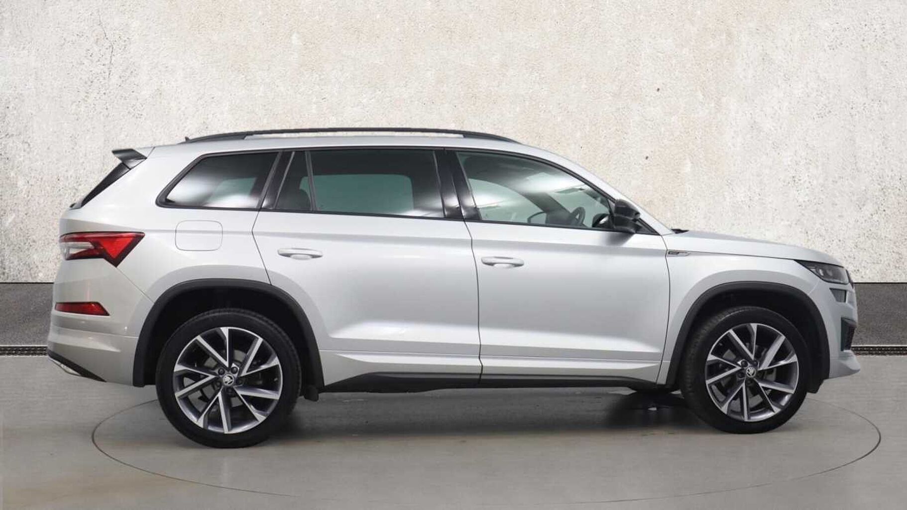 SKODA Kodiaq 1.5 TSI ACT SportLine SUV 5dr Petrol DSG Euro 6 (s/s) (7 Seat) (150 ps)