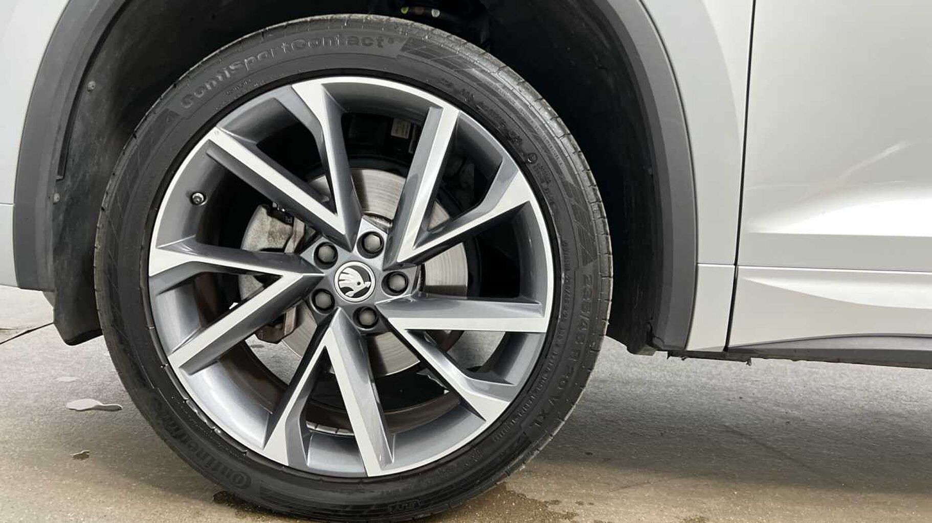 SKODA Kodiaq 1.5 TSI ACT SportLine SUV 5dr Petrol DSG Euro 6 (s/s) (7 Seat) (150 ps)
