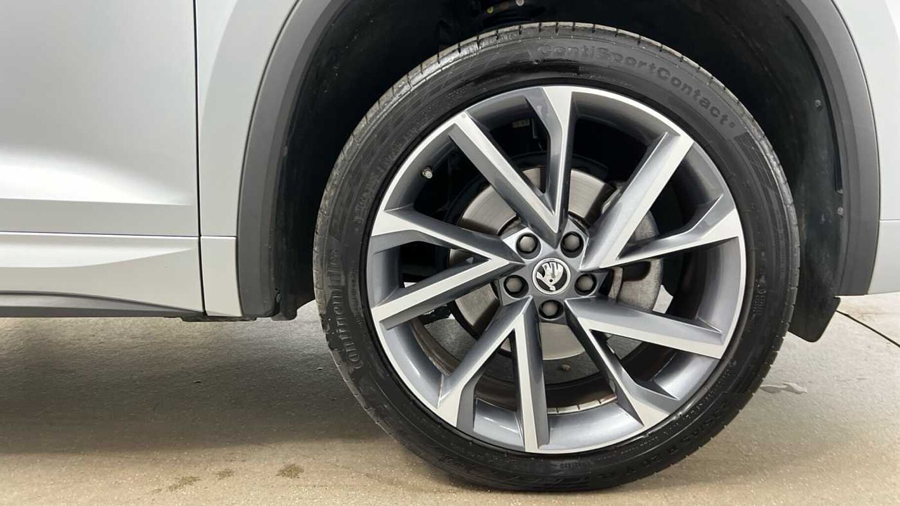 SKODA Kodiaq 1.5 TSI ACT SportLine SUV 5dr Petrol DSG Euro 6 (s/s) (7 Seat) (150 ps)