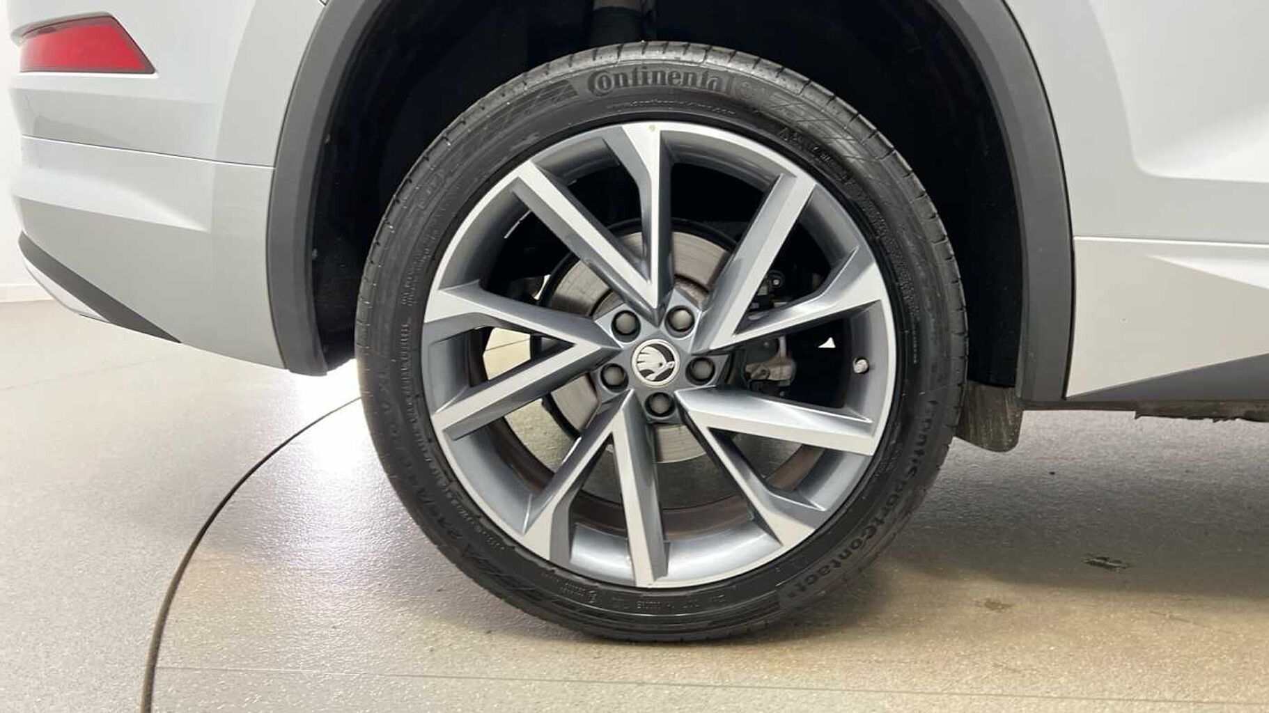 SKODA Kodiaq 1.5 TSI ACT SportLine SUV 5dr Petrol DSG Euro 6 (s/s) (7 Seat) (150 ps)