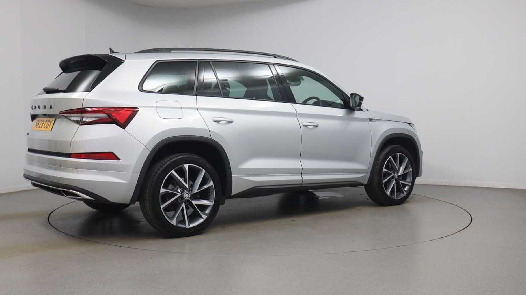 SKODA Kodiaq 1.5 TSI ACT SportLine SUV 5dr Petrol DSG Euro 6 (s/s) (7 Seat) (150 ps)